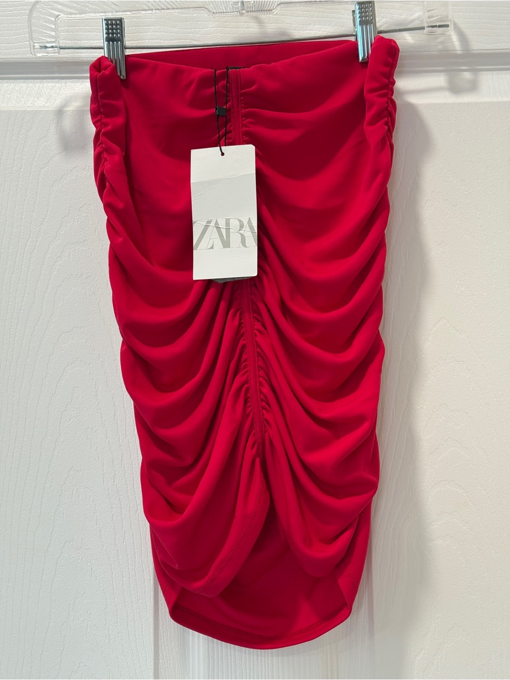 NWT ZARA Magenta Pink Ruched Mini Skirt, Size Small